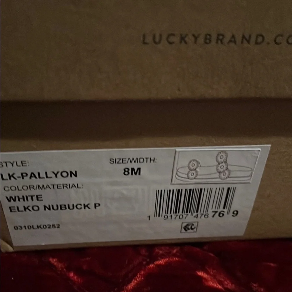 Lucky Brand LK Pallyon Daisy Sandals/ Pool Slides in White NEW Sz 8 - Picture 10 of 12